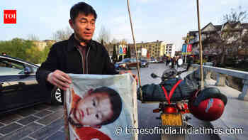 This father travelled 500,000 km over 24 years to find his kidnapped son