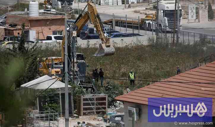 إسرائيل تهدم 3 منازل بالضفة الغربية
