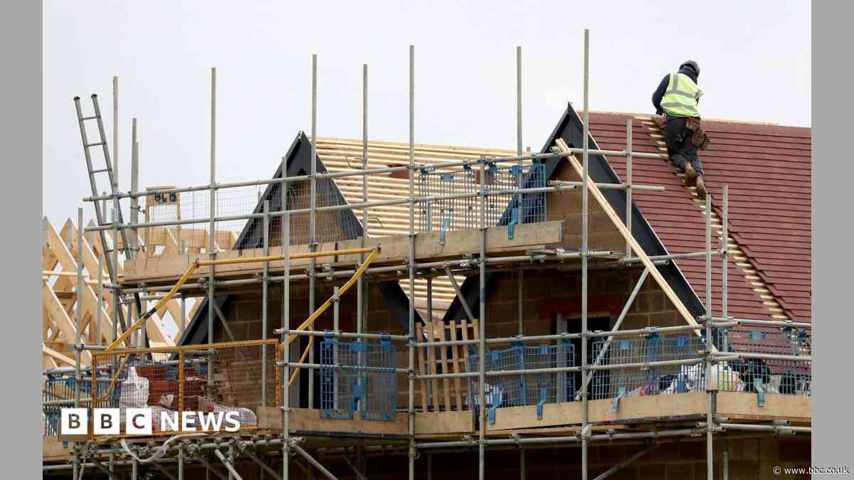 Boiler theft gang jailed for new-build home raids