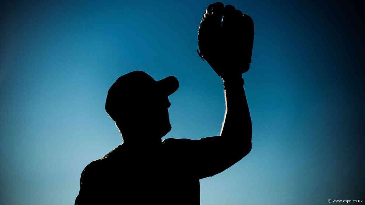 'Clicky Ponting' gets caught in cheating row