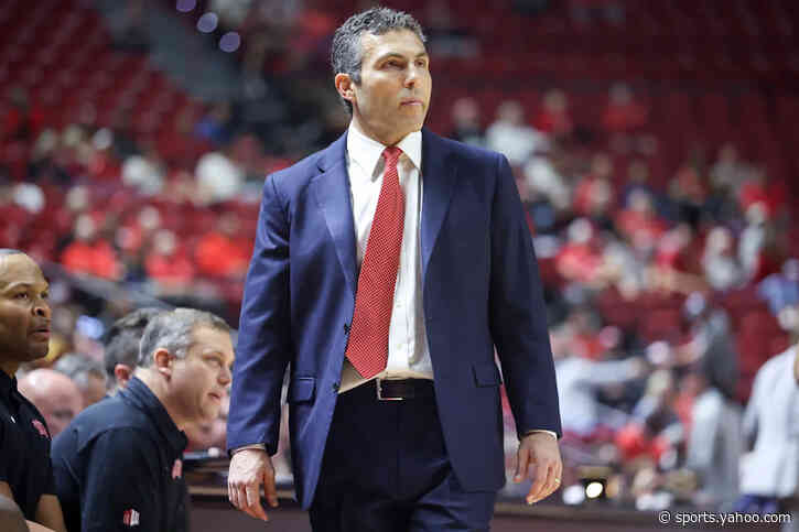 'Not for sale': UNLV men's basketball coach Josh Pastner walks back comments