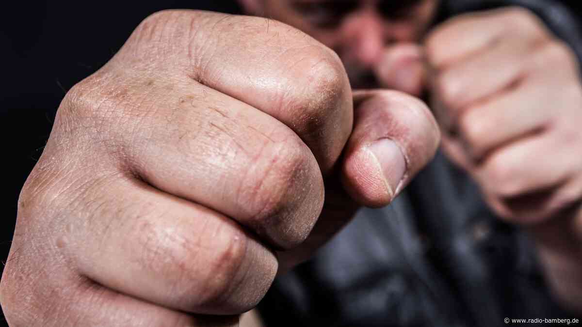 Gewaltsame Auseinandersetzung unter Jugendlichen