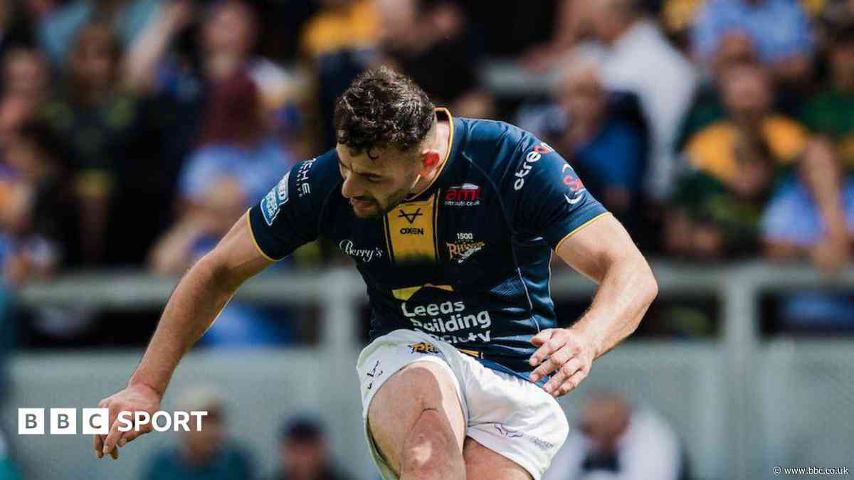 Leeds beat Bradford but leaders hit by Sivo injury