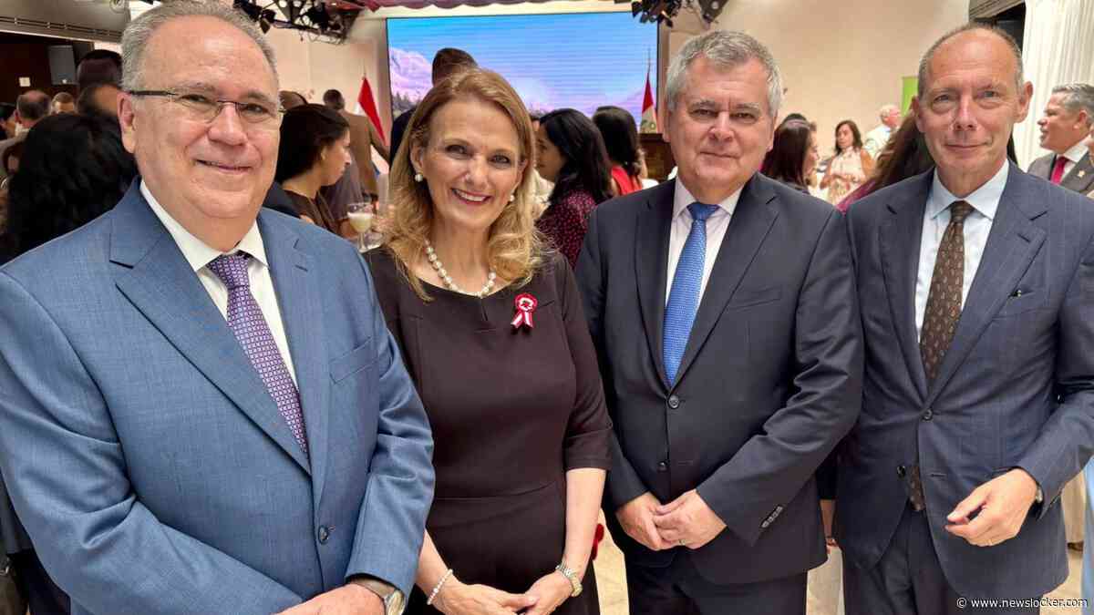 Ambassadeur in pand naast liberalen ziet borrel na borrel: ’VVD heeft vrolijke zomer!’