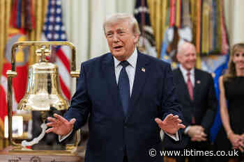 'Cognitive Decline': Donald Trump Reportedly Throws Tablet in Rage After Deranged Six-Hour Social Media Binge
