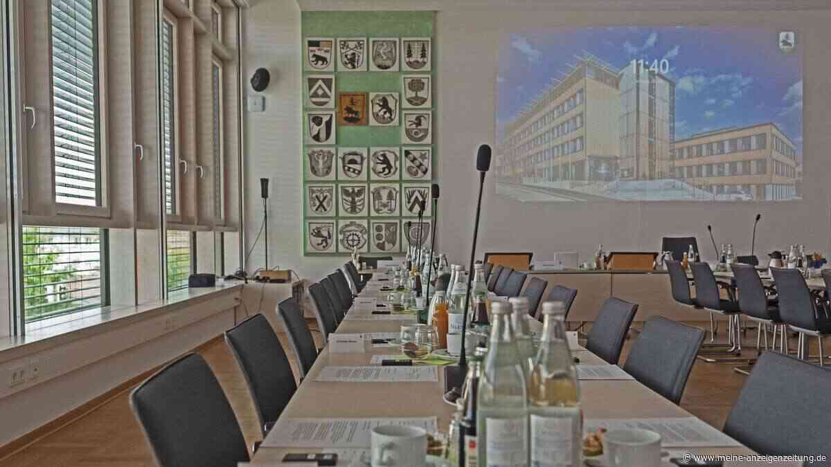 Haushaltssperre sorgt für Kritik an Niedergesäß‘ Krisenkurs