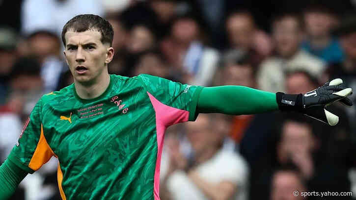 Lincoln sign Aston Villa keeper Gauci on loan