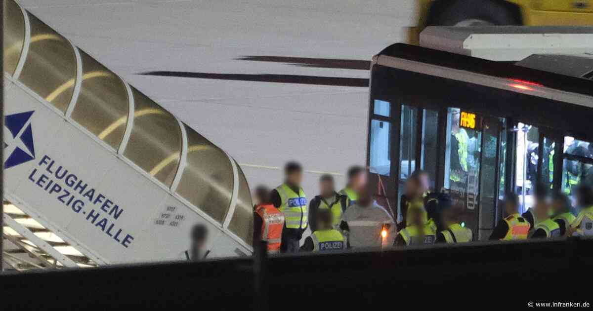 Deutschland schiebt 31 Männer nach Afghanistan ab