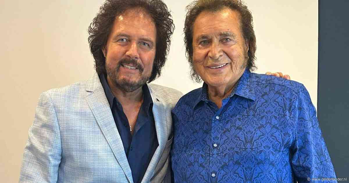 René le Blanc kan het niet geloven: zijn grote held Engelbert Humperdinck zingt zijn nummer op nieuwe plaat: ‘Onwerkelijk’