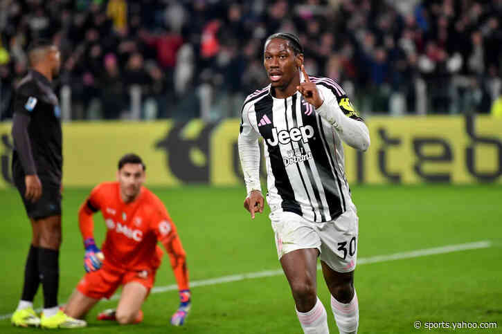 Video: Canada star David returns to Juventus training after World Cup