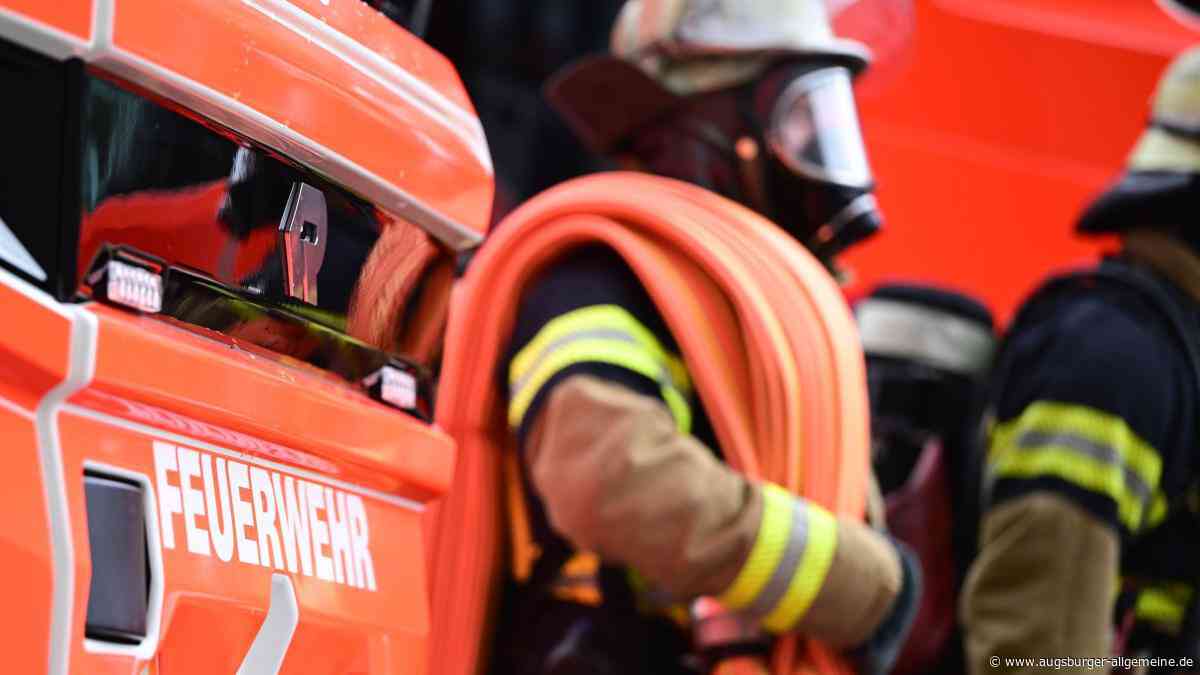 Feuerwehreinsatz am Galgenberg: Zwei Gartenhütten geraten in Brand