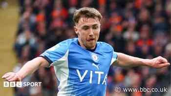 Osborn rejoins Stockport on permanent basis