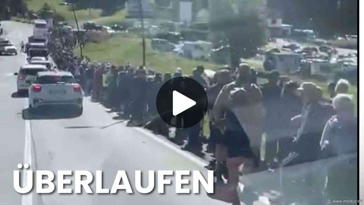 Massentourismus in den Dolomiten: Was hinter den Mega-Schlangen steckt