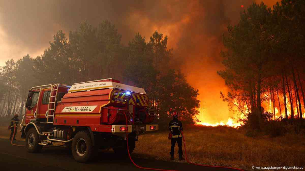 Kämpfen bald Feuerwehrleute aus Bayern gegen die Waldbrände in Frankreich?