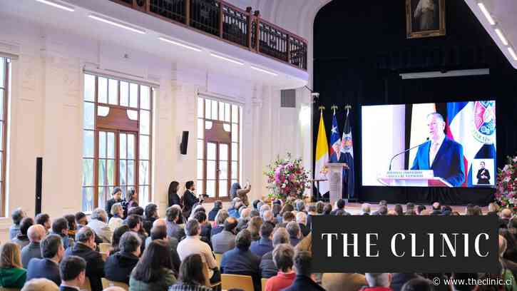 Rector de la PUCV asume nuevo período con llamado a proyectar la Universidad hacia su Centenario