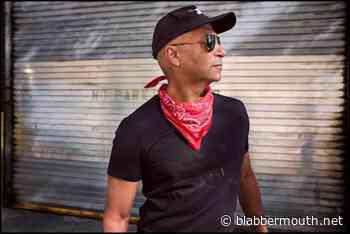TOM MORELLO Announces 'Everyone Gets Everything They Want' Album, Shares 'Date Night' Single