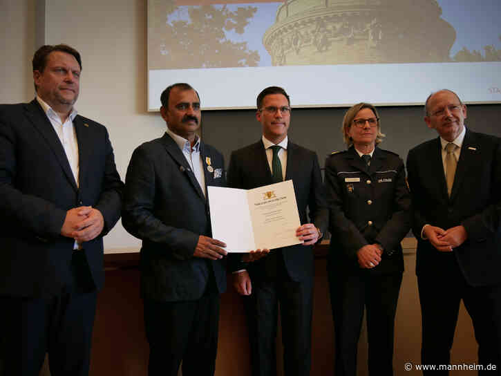 Muhammad Afzal mit Rettungsmedaille ausgezeichnet