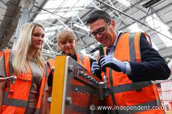 Parents on universal credit offered up to £4,500 a year to help teenagers into apprenticeships