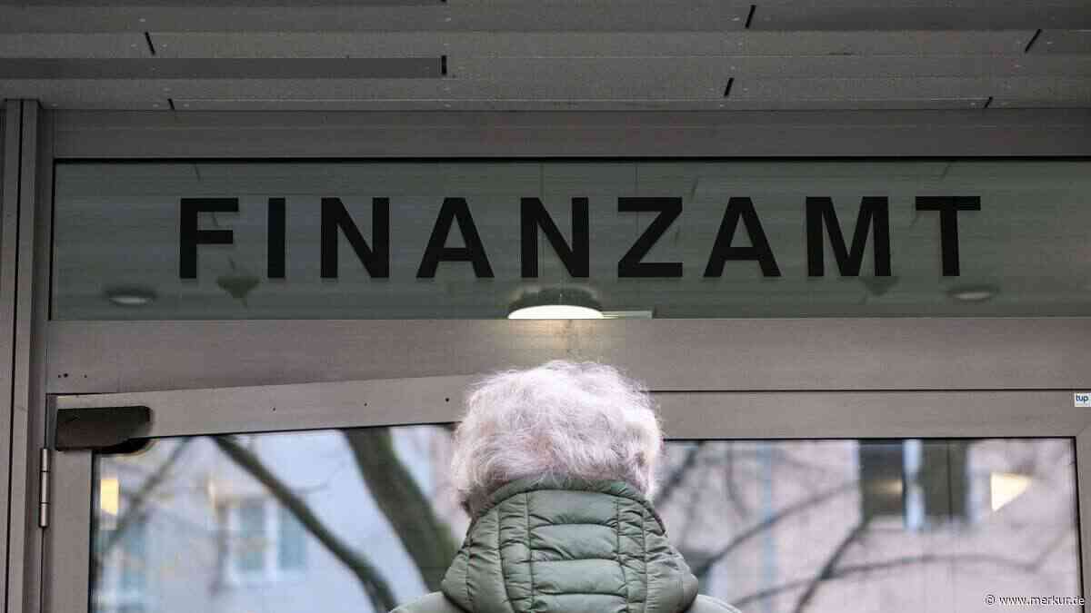 Rentenerhöhung, Grundfreibetrag, Abgabepflicht: Was Rentner zur Steuererklärung 2025 wissen sollten