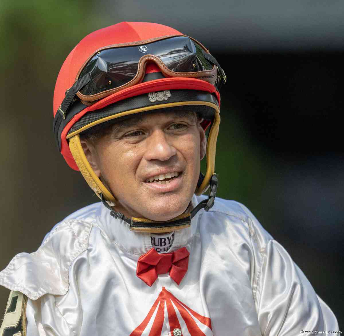 Javier Castellano riding Wednesday at Saratoga for first time since fall on opening day