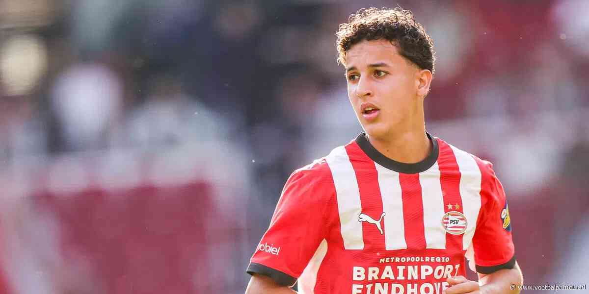 PSV-fans genieten van achttienjarige uitblinker: 'Wat een baller, on fire'