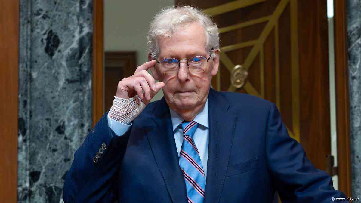 Seit Wochen im Krankenhaus: Eigener Gouverneur setzt gestürzten Senator McConnell unter Druck