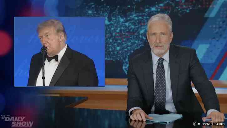Jon Stewart has the perfect response to Trumps White House Correspondents Dinner roast
