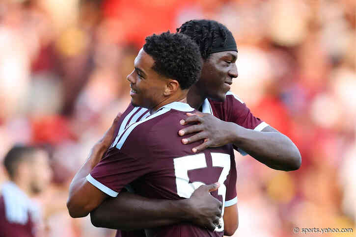 👶 Aston Villa teenager continues to shine in pre-season