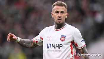 Toronto FC sign former Bundesliga midfielder Niklas Dorsch