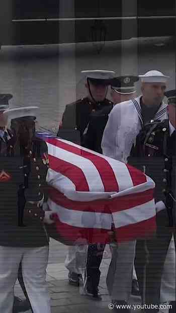 Sen. Lindsey Graham's casket carried into Capitol Rotunda