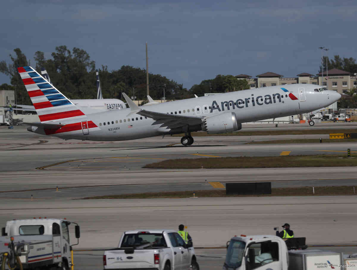 American Airlines Flights Resume After Being Grounded by System Outage