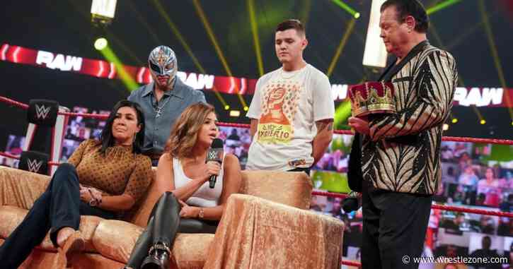 Major WWE Signing Clue Emerges For Rey Mysterio’s Daughter