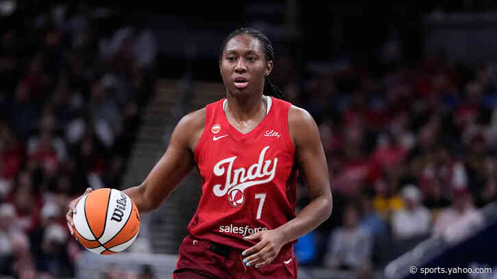 Fever star Aliyah Boston leaves game vs. Storm early after apparent knee injury