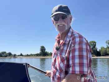 Niedrigwasser am Rhein: Boote bleiben auf dem Trockenen