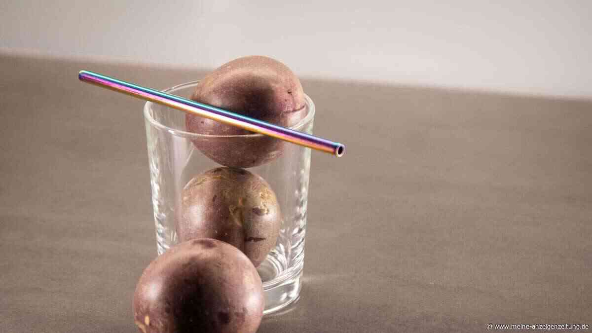 Passionsfrucht mit Strohhalm? Der Hack im Praxistest