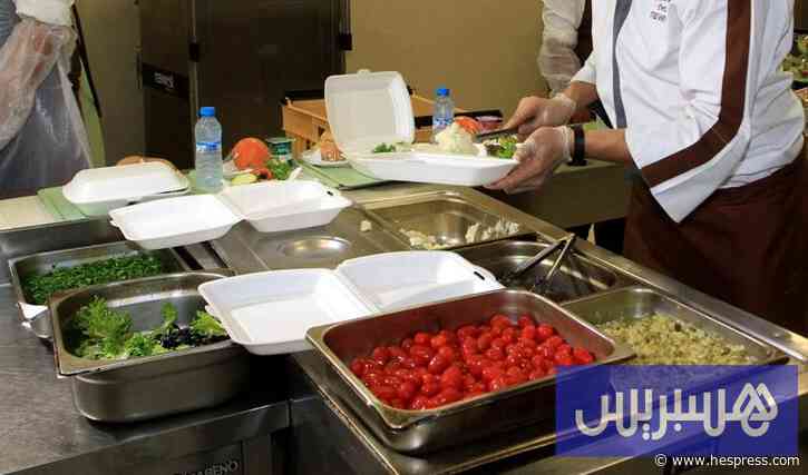 خبراء تغذية ينبهون لمخاطر السهر والمشروبات السكرية خلال فصل الصيف