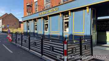 Council installs outdoor 'parklets' to boost Hull city centre hospitality sector