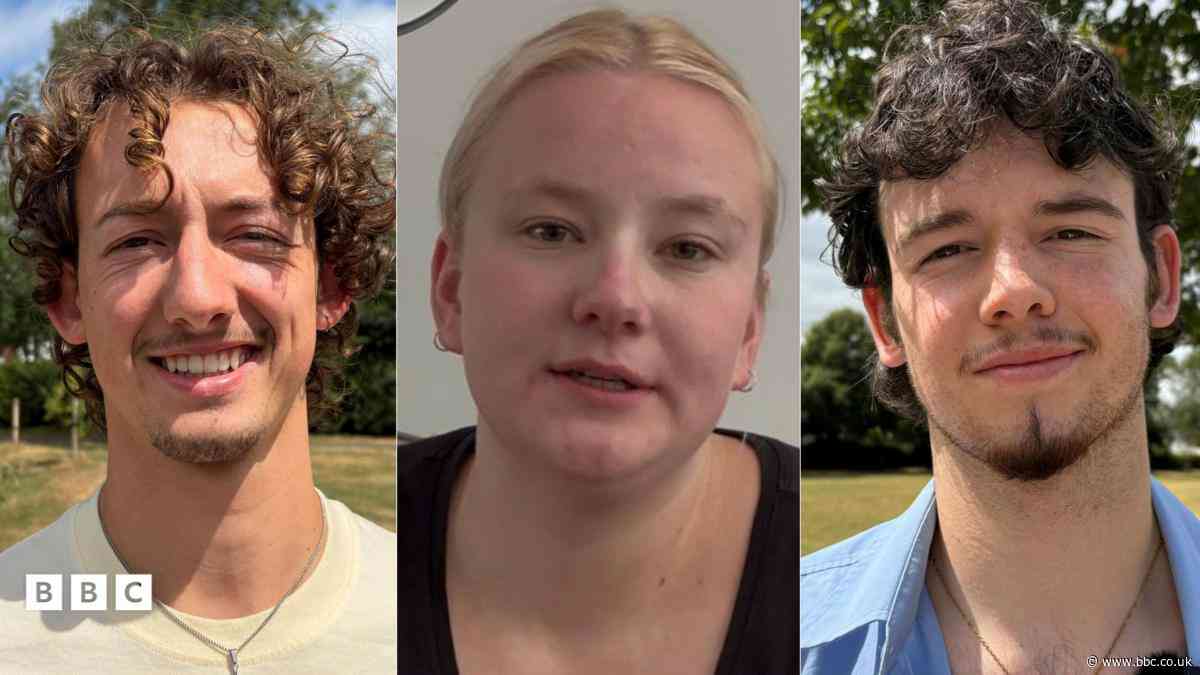Gwefan AI 'wedi dwyn cannoedd o bunnoedd o'n harian ni'