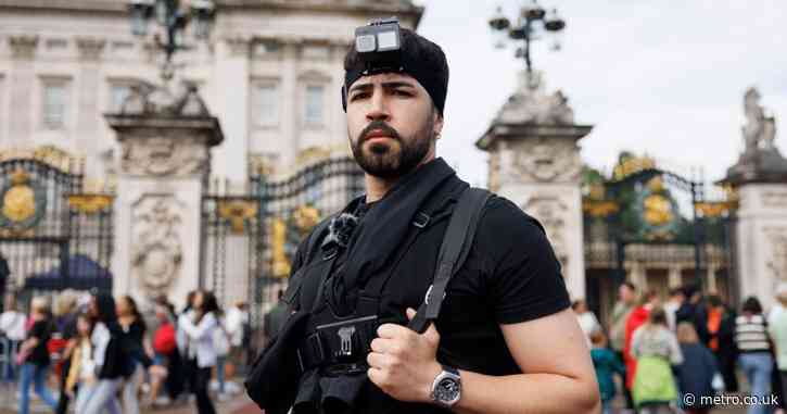 Pickpocket hunter hits back after London mayor said he did not help fight crime