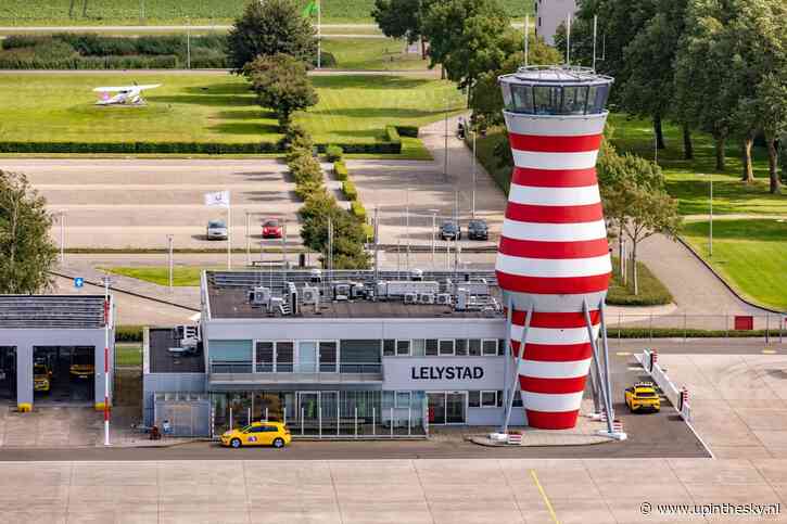 Rechter zet minister onder druk om Lelystad Airport