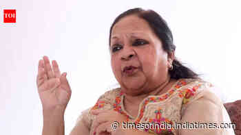 Naseem Mukri reacts to Sanjay Khan and Zeenat Aman’s alleged assault case