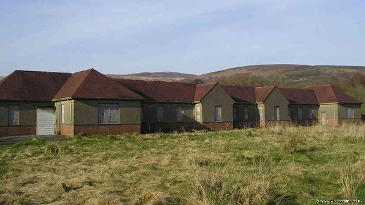 Welsh hiker finds abandoned property in Wales and makes 'haunting' discovery inside