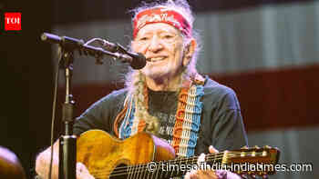 Willie Nelson opposes Texas data centers near his hometown