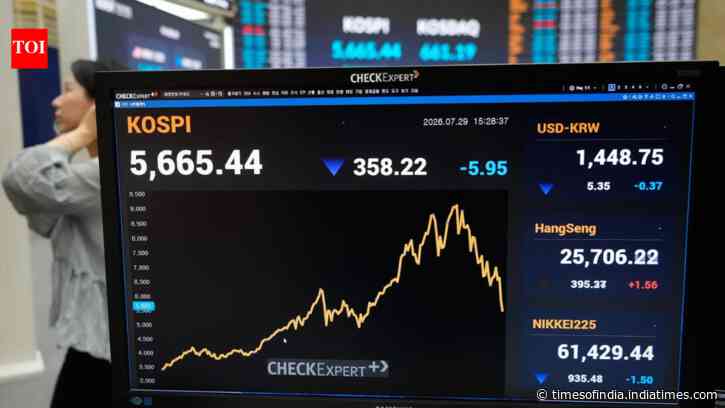 South Korea's Kospi tumbles 6% as SK Hynix slide, AI spending worries trigger chip selloff