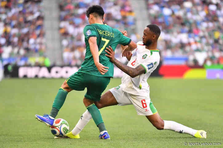 Lens eye LASK’s Melayro Bogarde to replace Brentford target Mamadou Sangaré