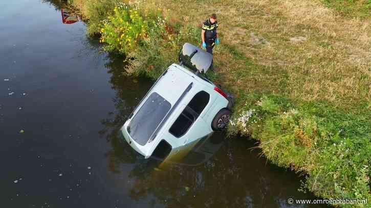 Politie onderzoekt of auto te water en bekladdingen in Engelen link hebben