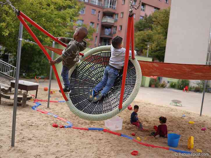 Immigrants to Canada have adopted the country's low-fertility rates, new research finds