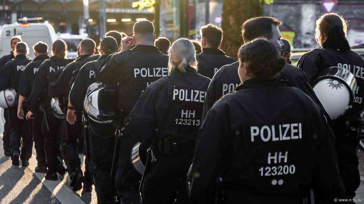 Fünf Personen unter Beobachtung: Hamburger Polizei verdoppelt Personal für CSD