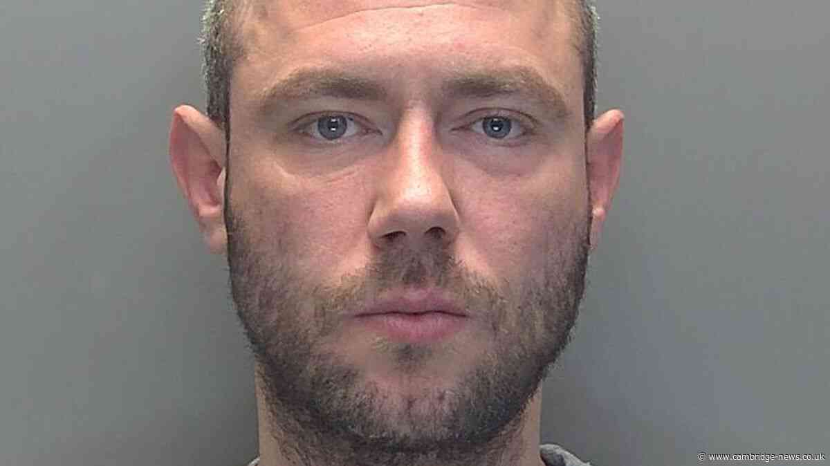 Thug kicked man in the face after being refused a beer