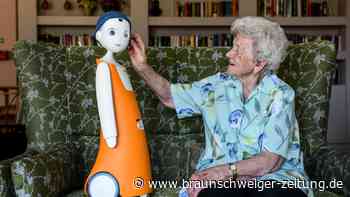 Gegen Altersdepression: Roboter Willi ist das „lustige Kerlchen“ im Pflegeheim